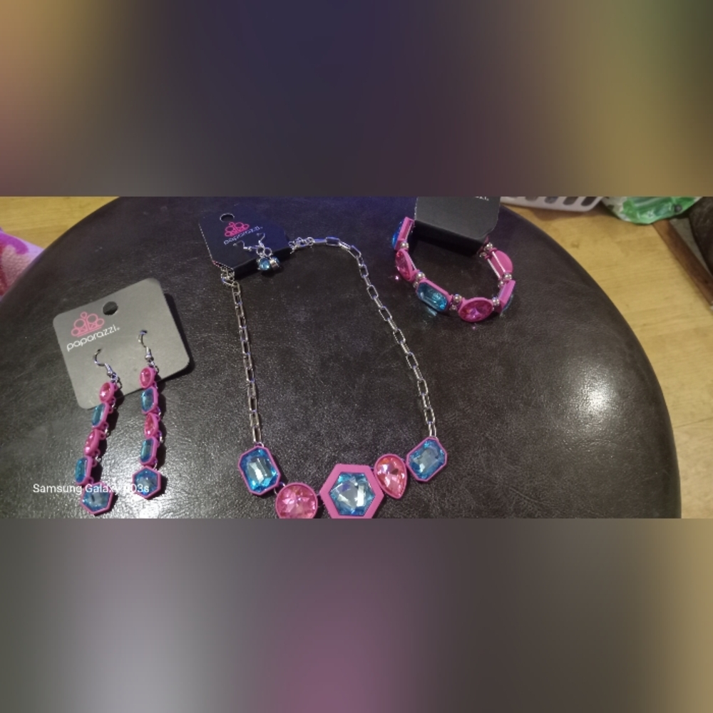 Paparazzi Pink and Blue Jewelry Set